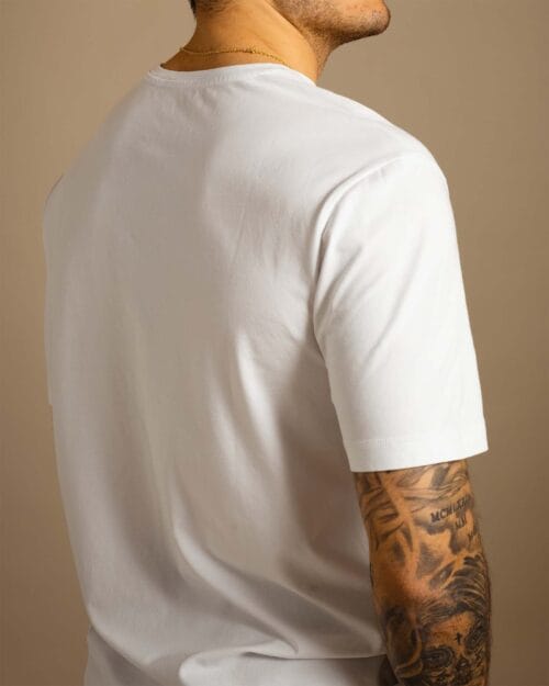 Alternative view of T-Shirt - Relaxed, Hvid
