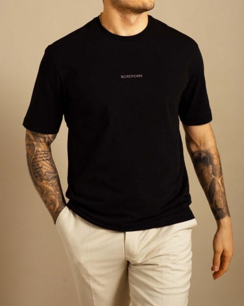 T-Shirt - Relaxed, Sort